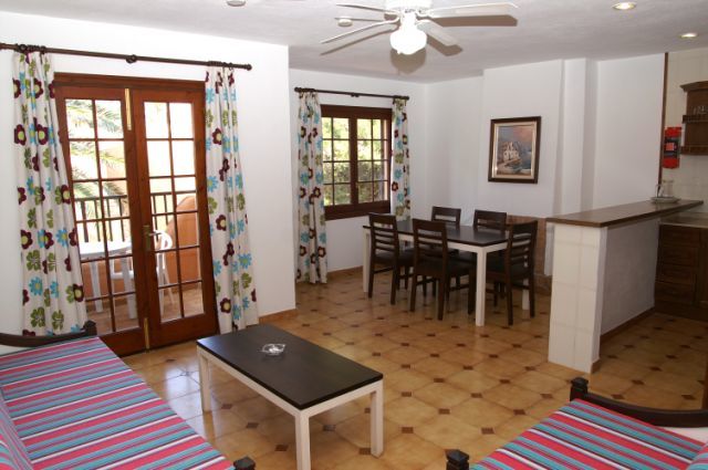 Hotel Bahia Park Cala En Porter  Interior foto